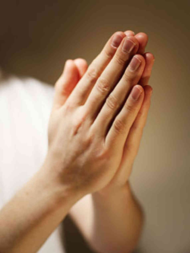 praying-hands-religious-ocd